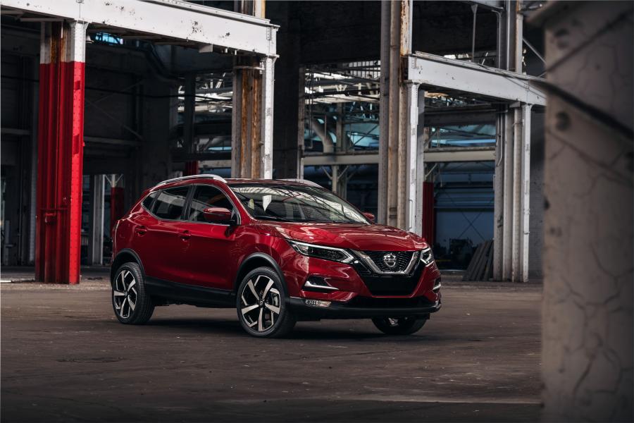  Nissan Rogue Sport 2019 года  (фото 1 из 40)